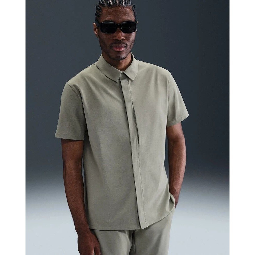 Nike 24.7 Short Sleeve Shirt Snap-Down Olive Green Mens Small HQ6958-320 NEW